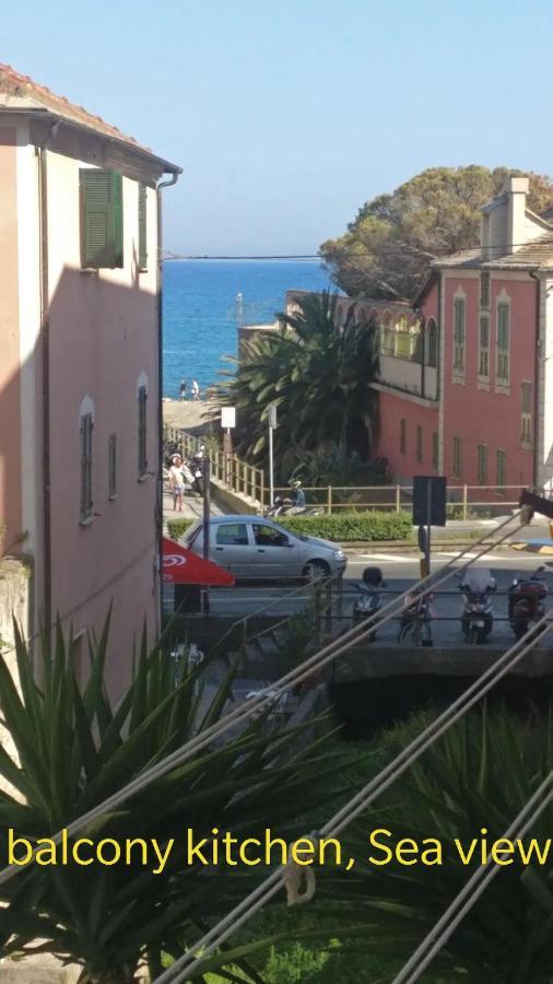 House Of Fly With Sea View, Front The Beach Savona Exterior photo